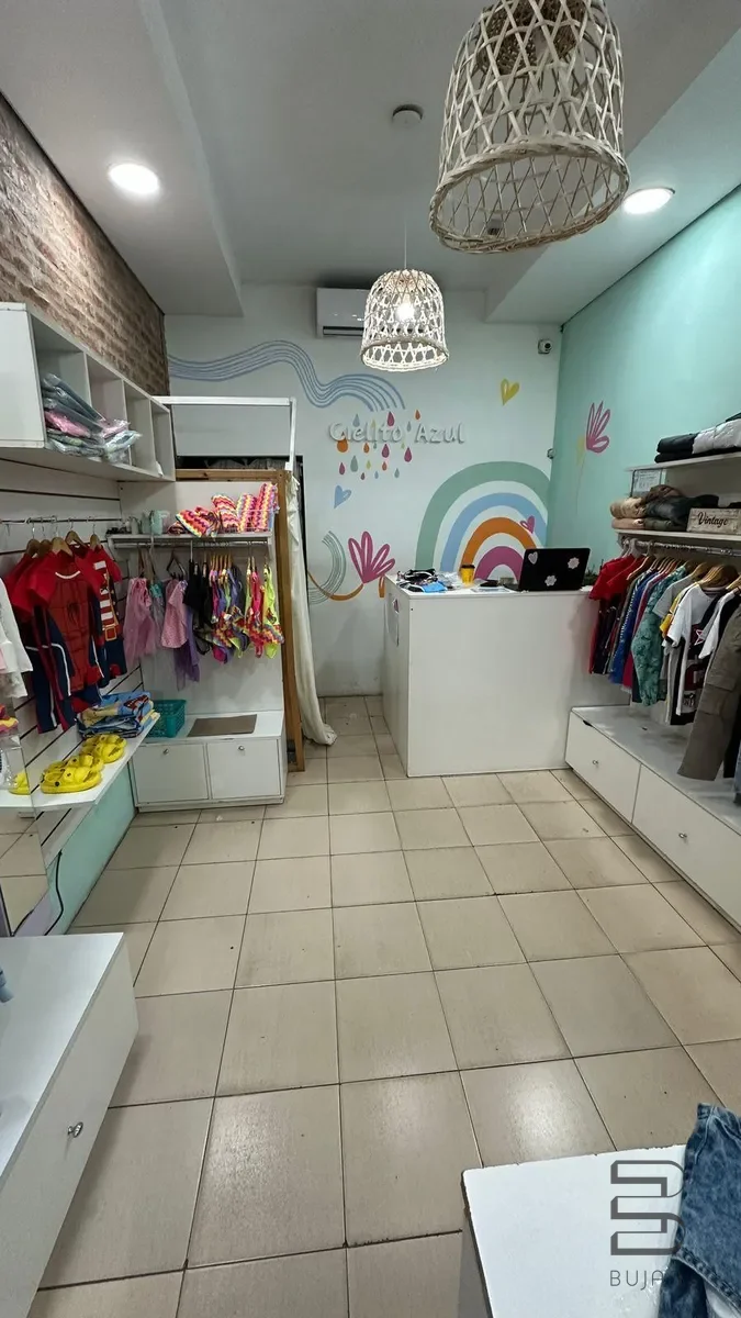 BLO6653053-3.webp