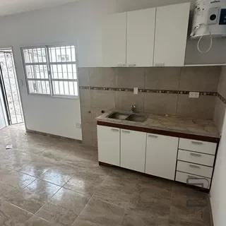 Departamento en alquiler en Monte Grande - 3 ambientes  