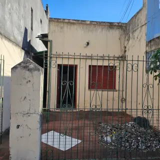 VENTA DE INMUEBLE SOBRE CALLE BELGRANO