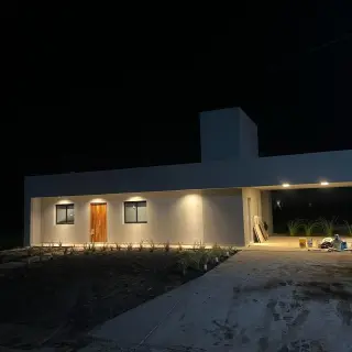 VENDO CASA 3 DORM. UBICADO EN COUNTRY CATALINAS - LOTE 55