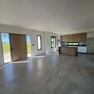 Casa de 2 dormitorios. A estrenar !!. Bufalo Country Club